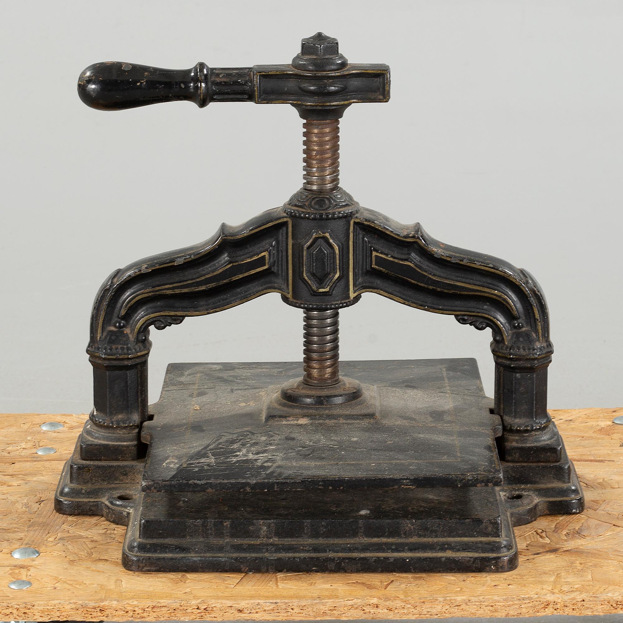 BOKPRESS / VÄXTPRESS, gjutjärn, omkring sekelskiftet 1900.