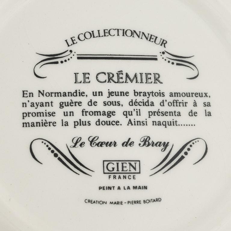 75 porcelain service pieces, Gien, France.
