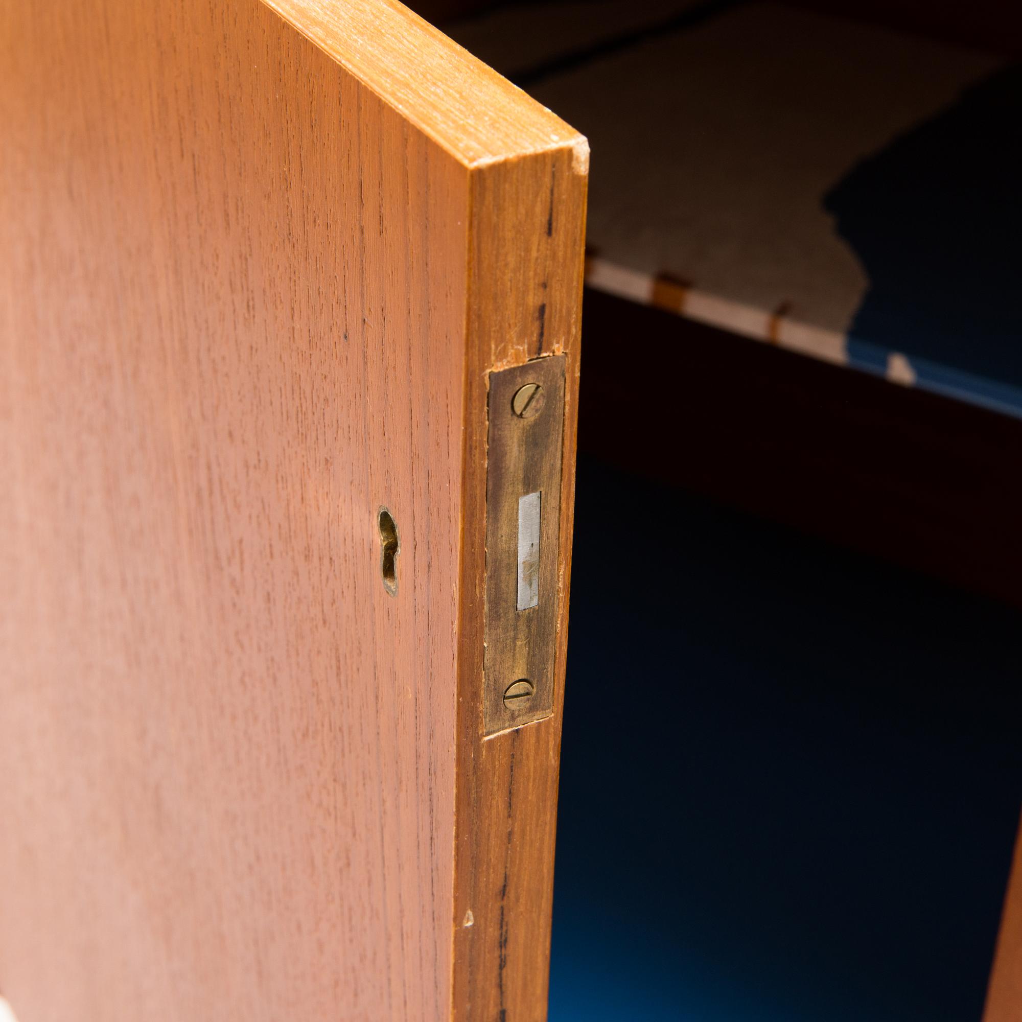 A mid-20th century bookshelf.
