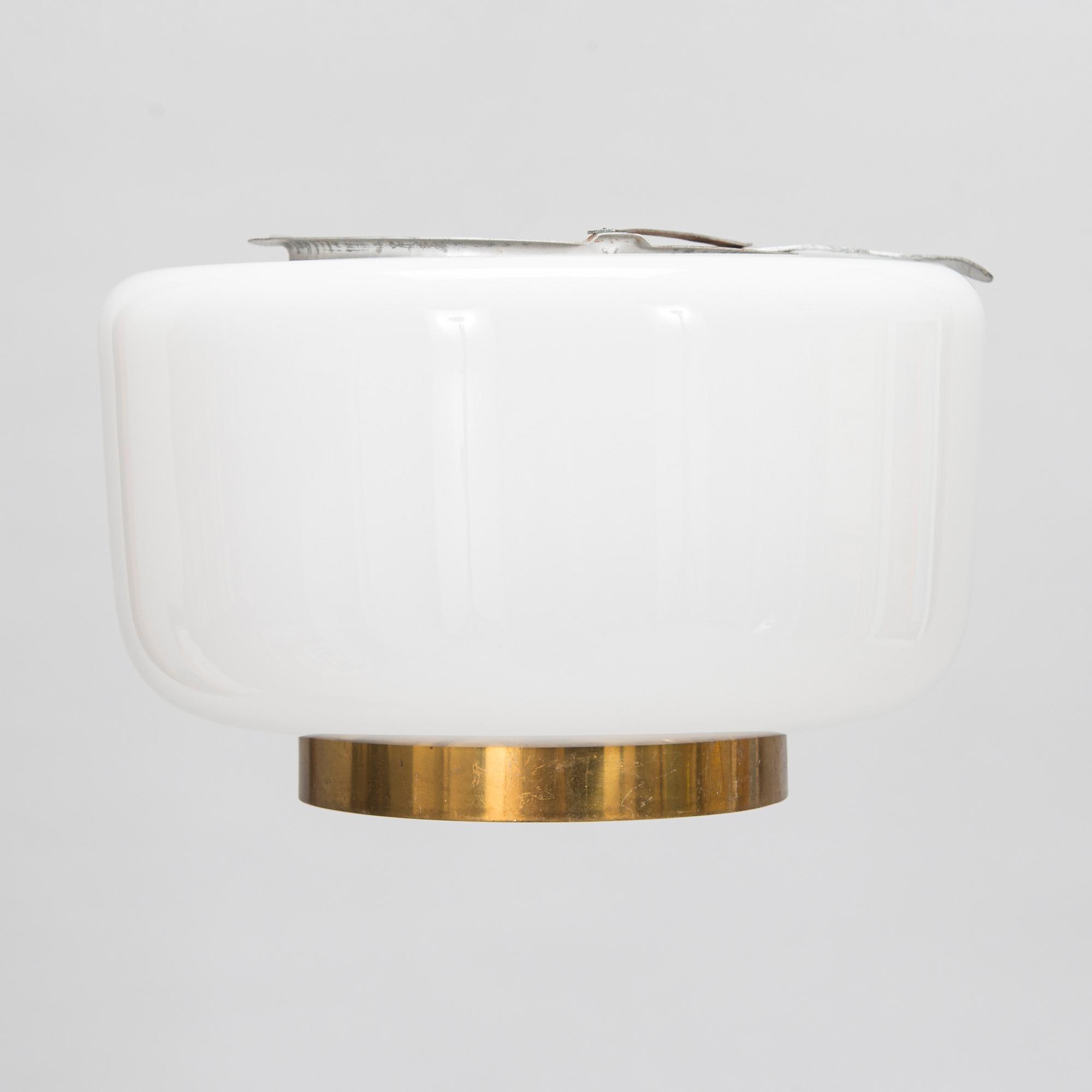 Paavo Tynell, taklampa, modell A2 - 7 Idman 1960-talets början.