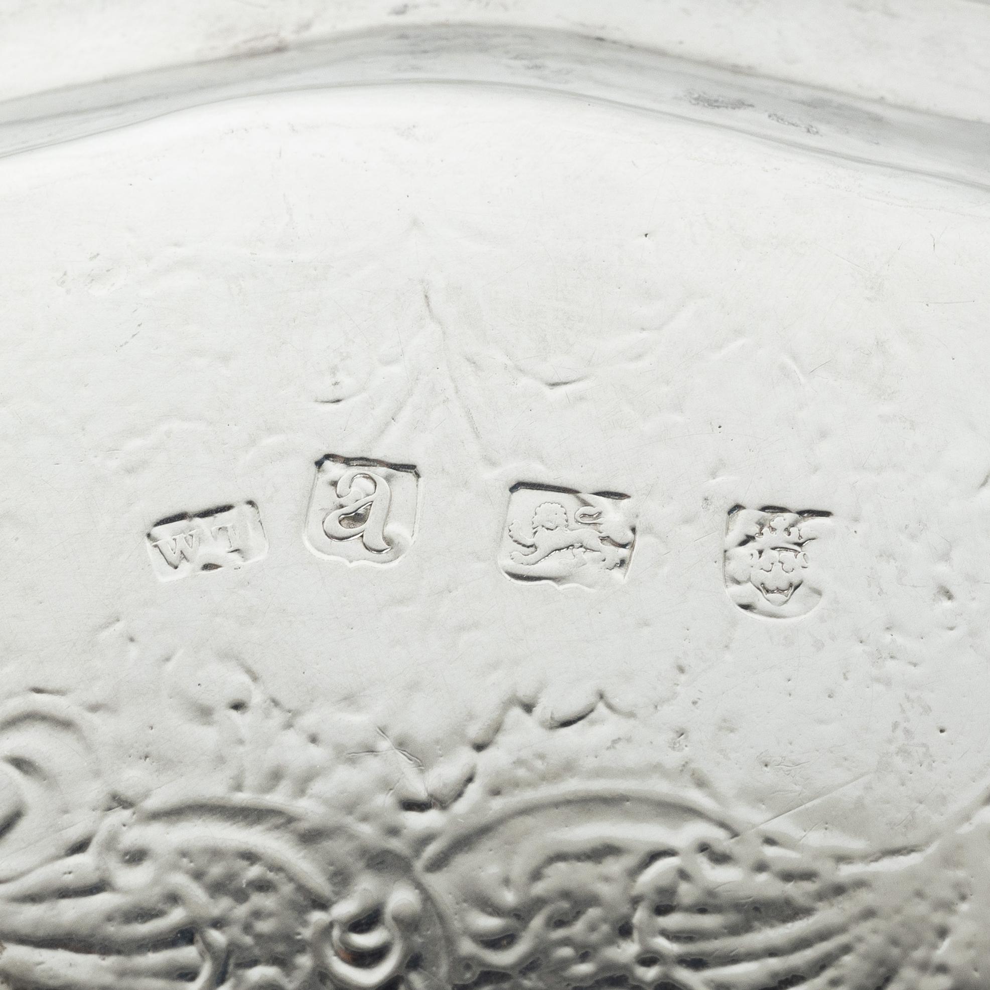 Salver, silver, London, England 1776, William Turton eller Walter Tweedie.