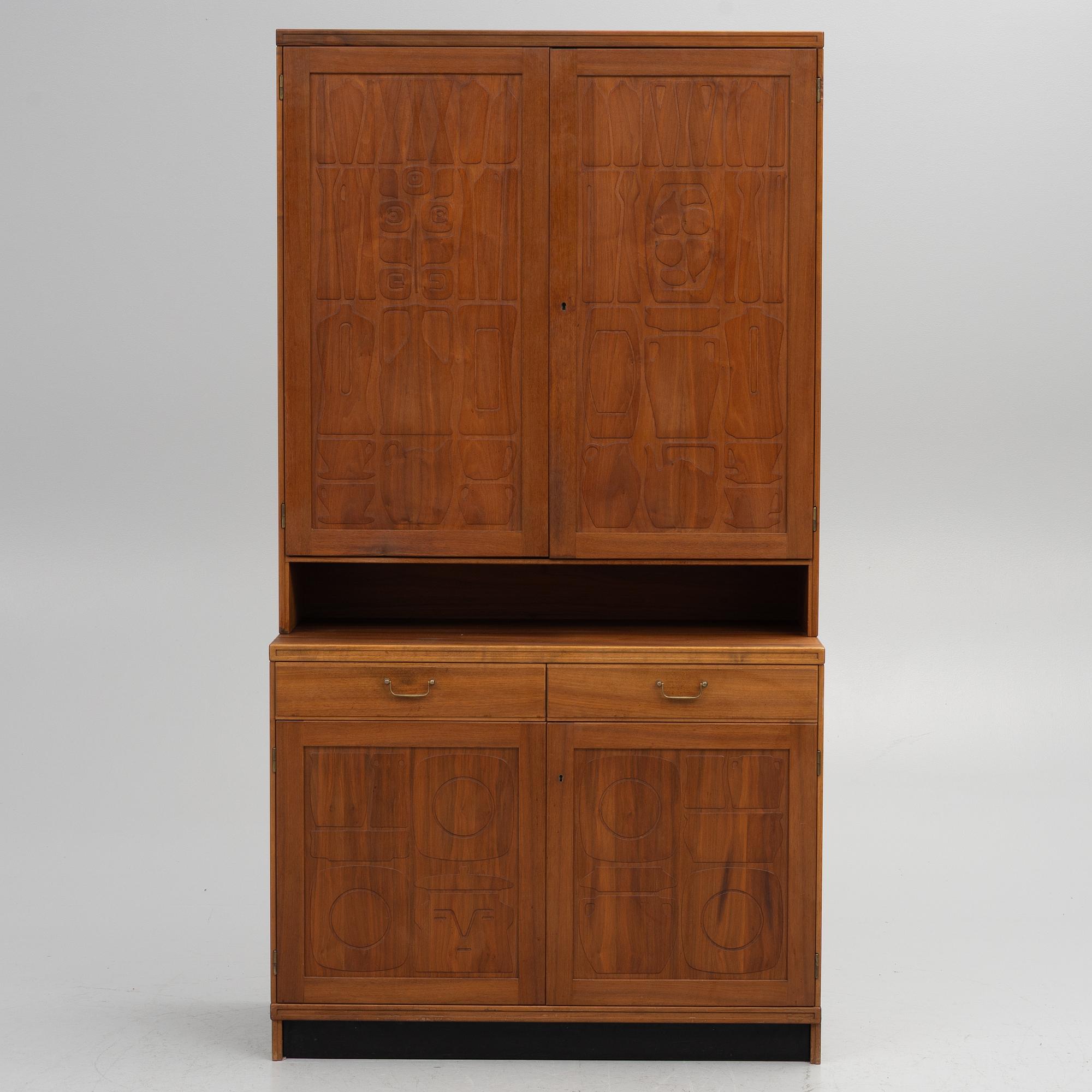 Yngve Ekström, Cabinet “Krus”, Westbergs möbler, Tranås.