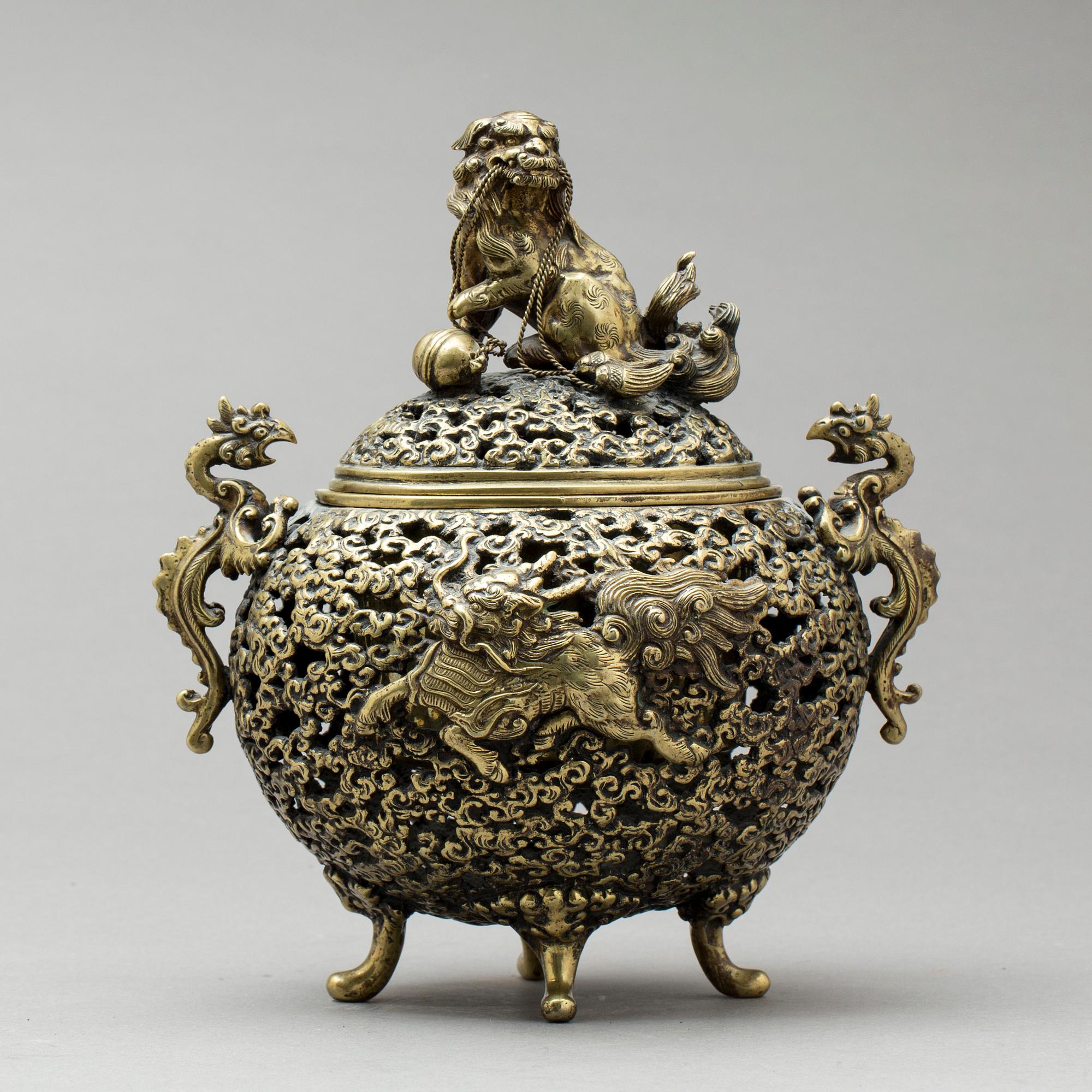 RÖKELSEKAR, mässing,  Kina, 1900-tal.