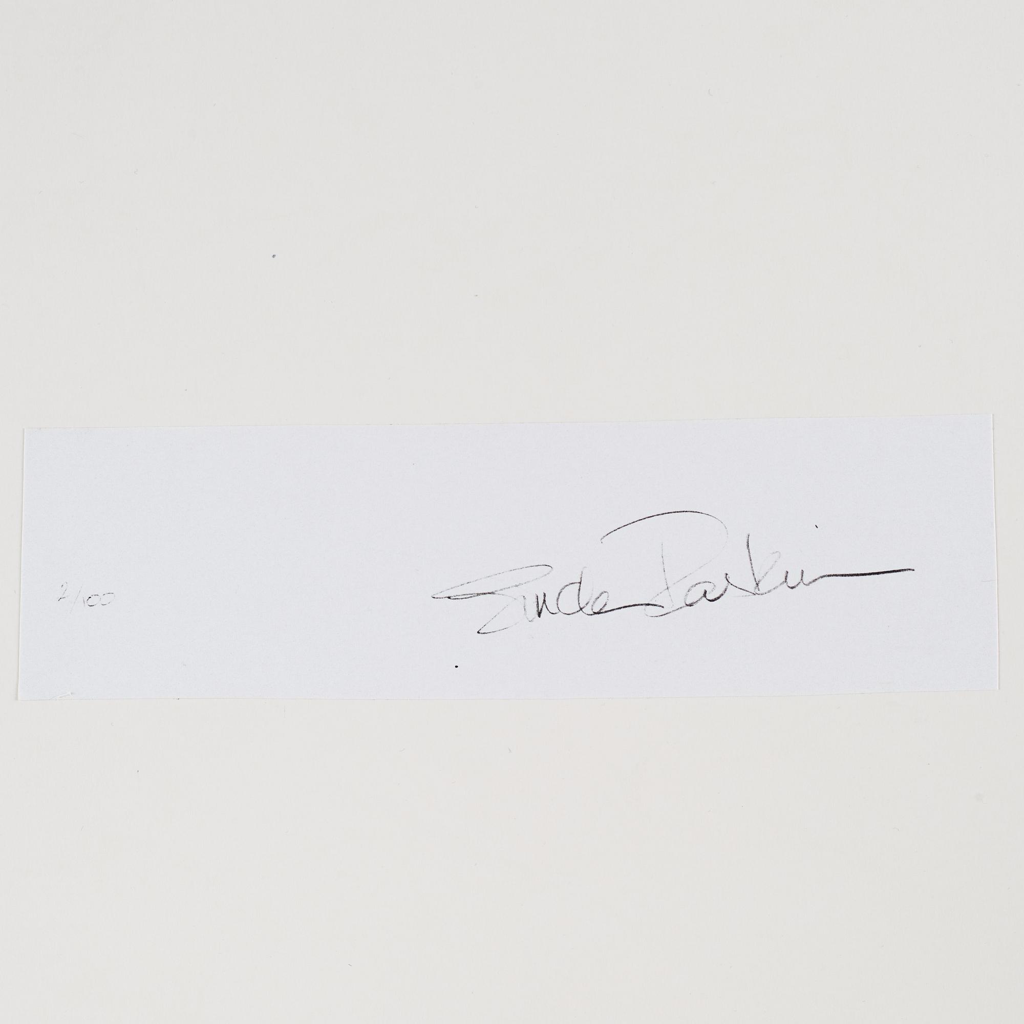 Linda Raskin, fotografi signerad  numrerad 2/100 a tergo.