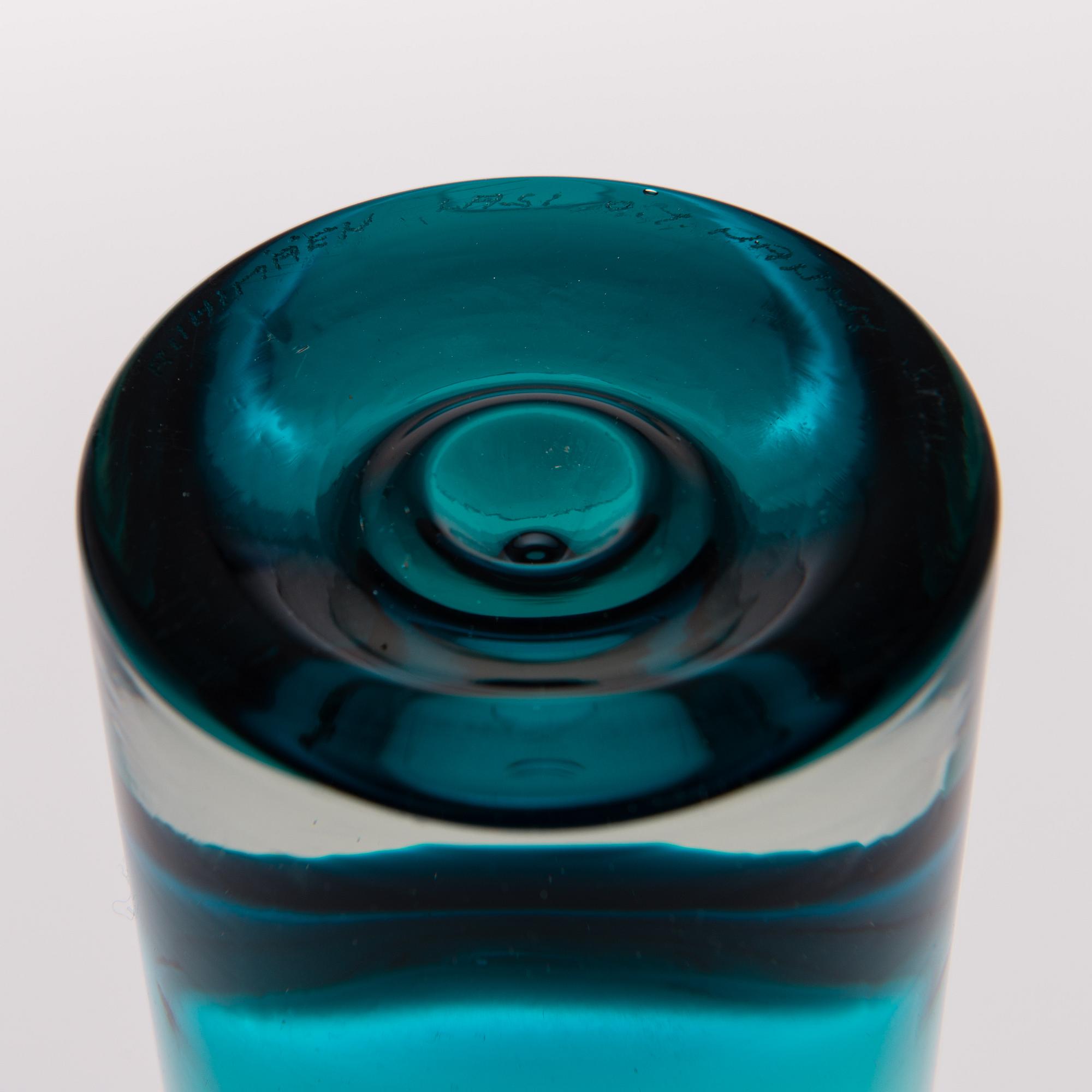 NANNY STILL, VAS. "Rondo" 1344, signerad Riihimäen Lasi oy Nanny Still. 1960-tal.