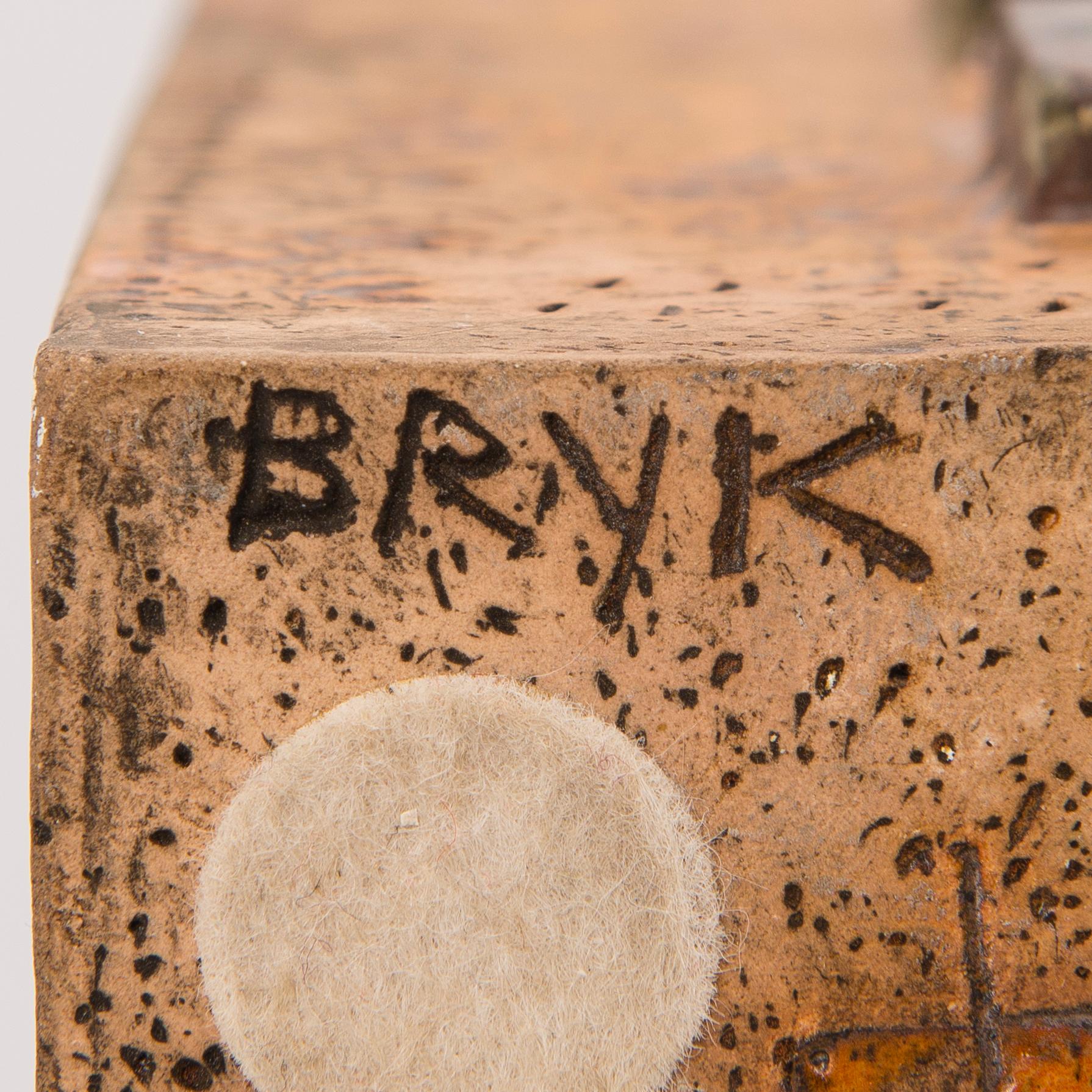Rut Bryk, VAS, stengods, "Hus", signerad Bryk.