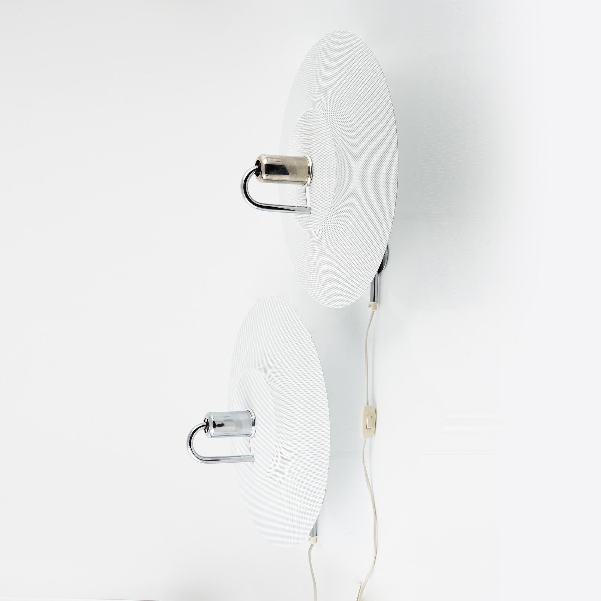 Börge Lindau & Bo Lindekrantz, vägglampor, ett par, "Zero", sent 1900-tal.