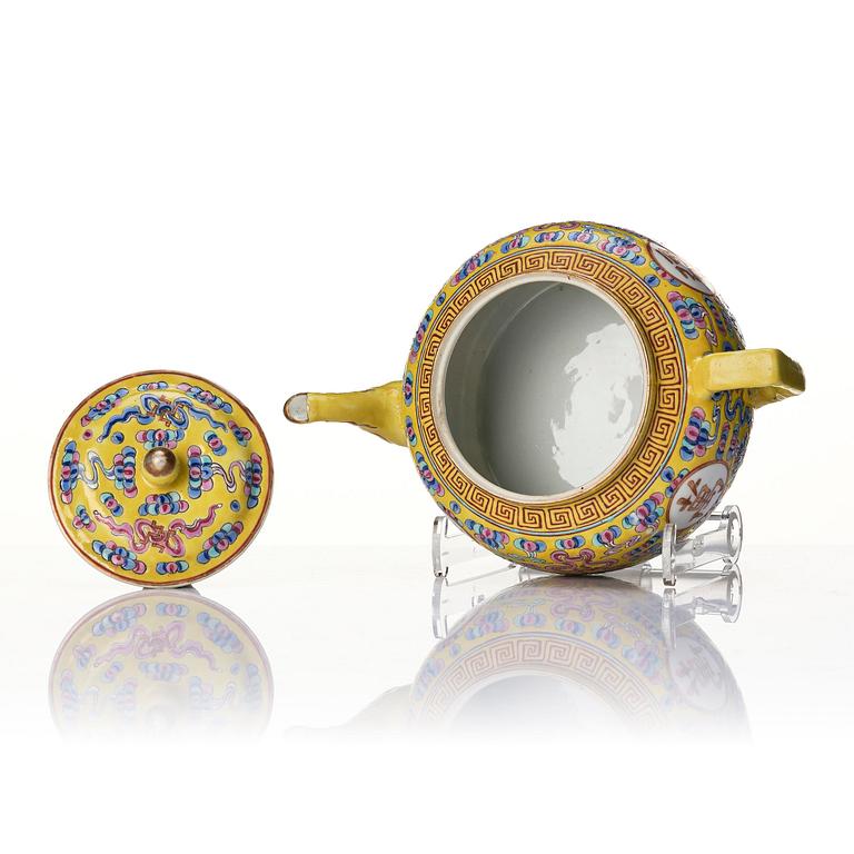 A famille rose yellow ground 'birthday service', Qing dynasty, Guangxu six character mark and of the period (1875-1908).