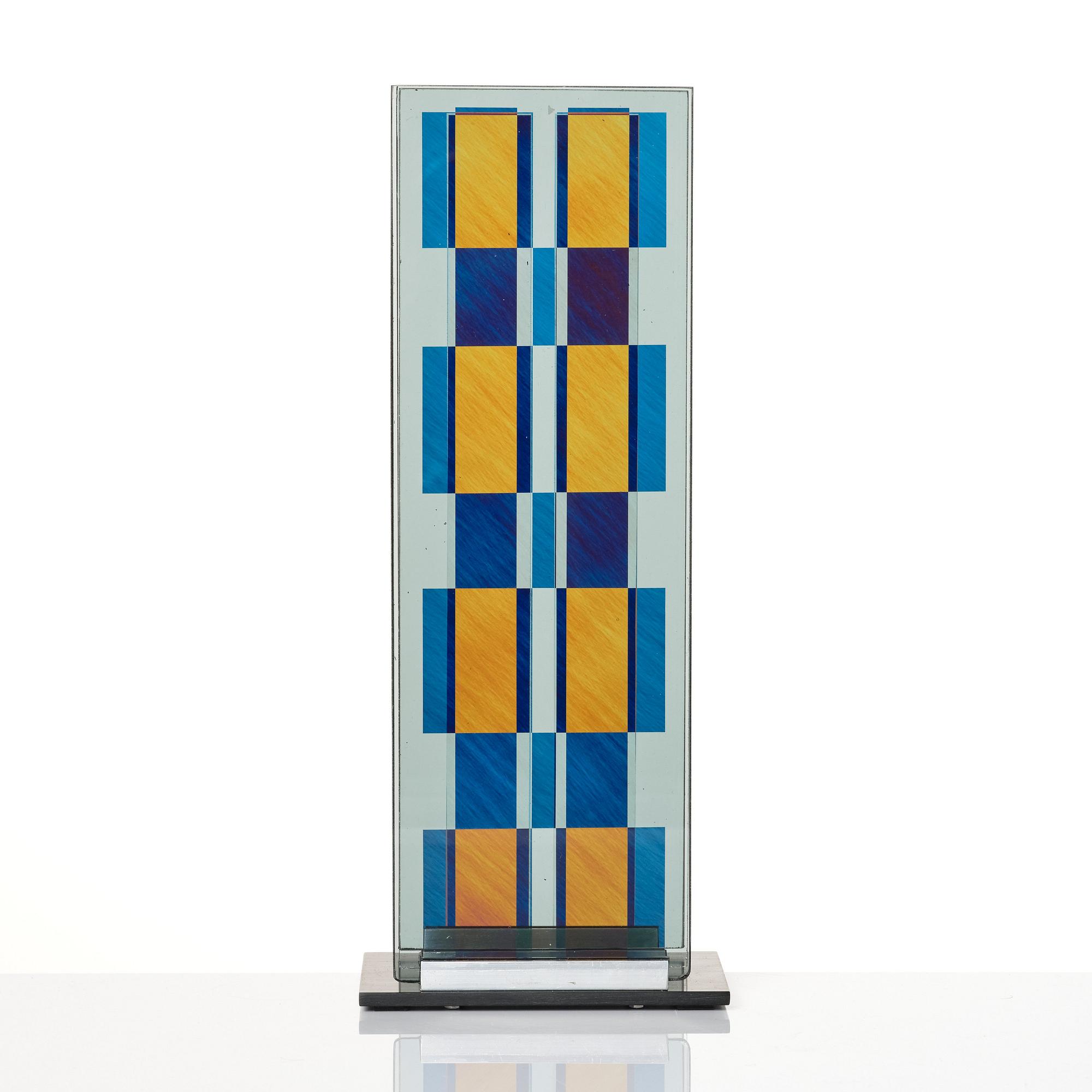 Eric H Olson, "Optochromi T11".