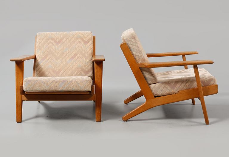 FÅTÖLJER, ett par, "GE-290", Hans J Wegner, Danmark, 1900-talets andra hälft.