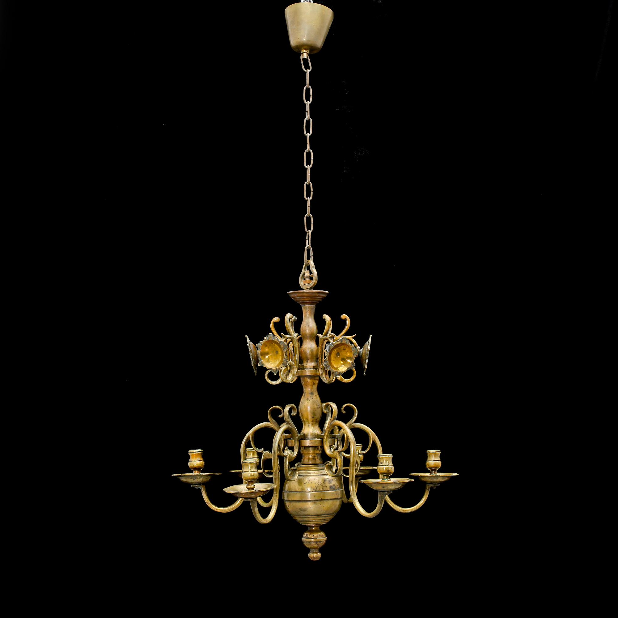 TAKKRONA, barock, 1700-tal, höjd 55 cm.