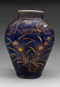 A Japanese powder blue jar, 18th Century.