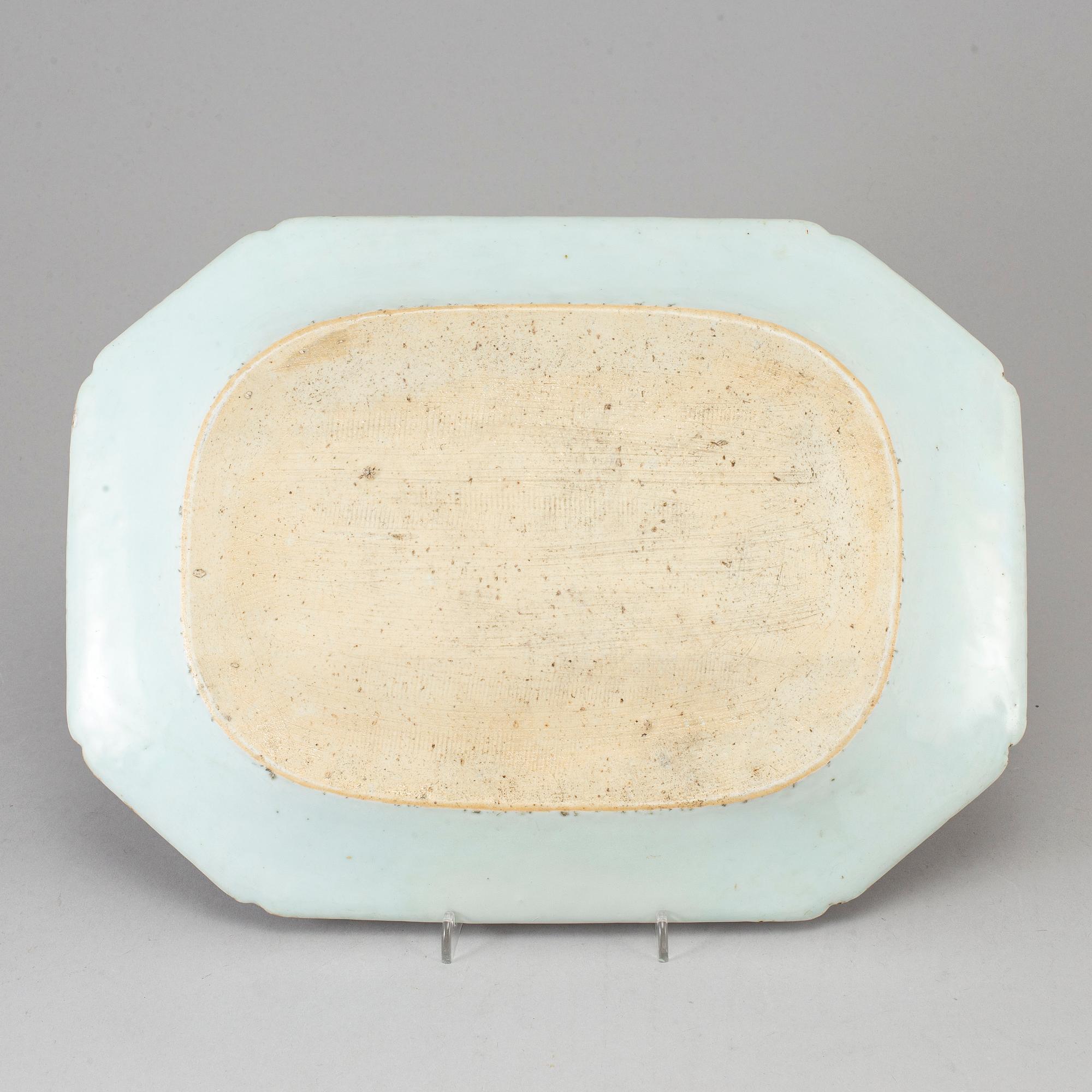 SERVERINGSFAT, kompaniporslin. Qingdynastin, Qianlong (1736-95).