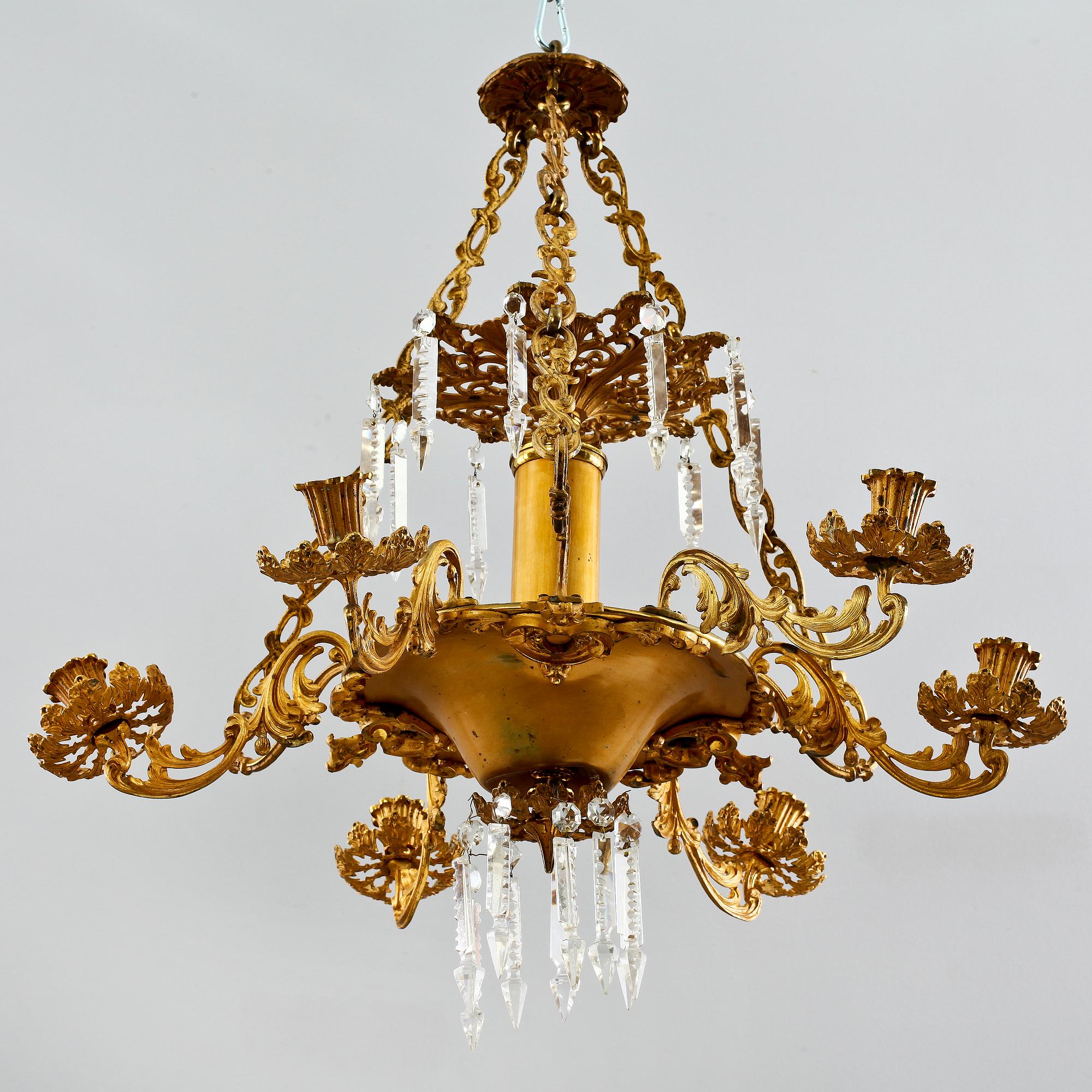 LJUSKRONA, senempire/nyrokoko, omkring 1800-talets mitt, h ca 75.