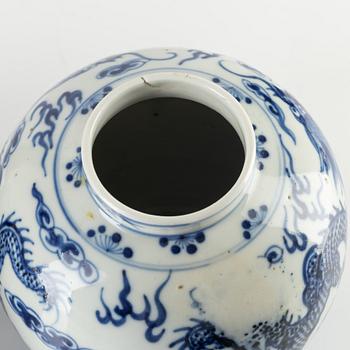 Two blue and white urns and a Canton box with cover, China, 19th century.