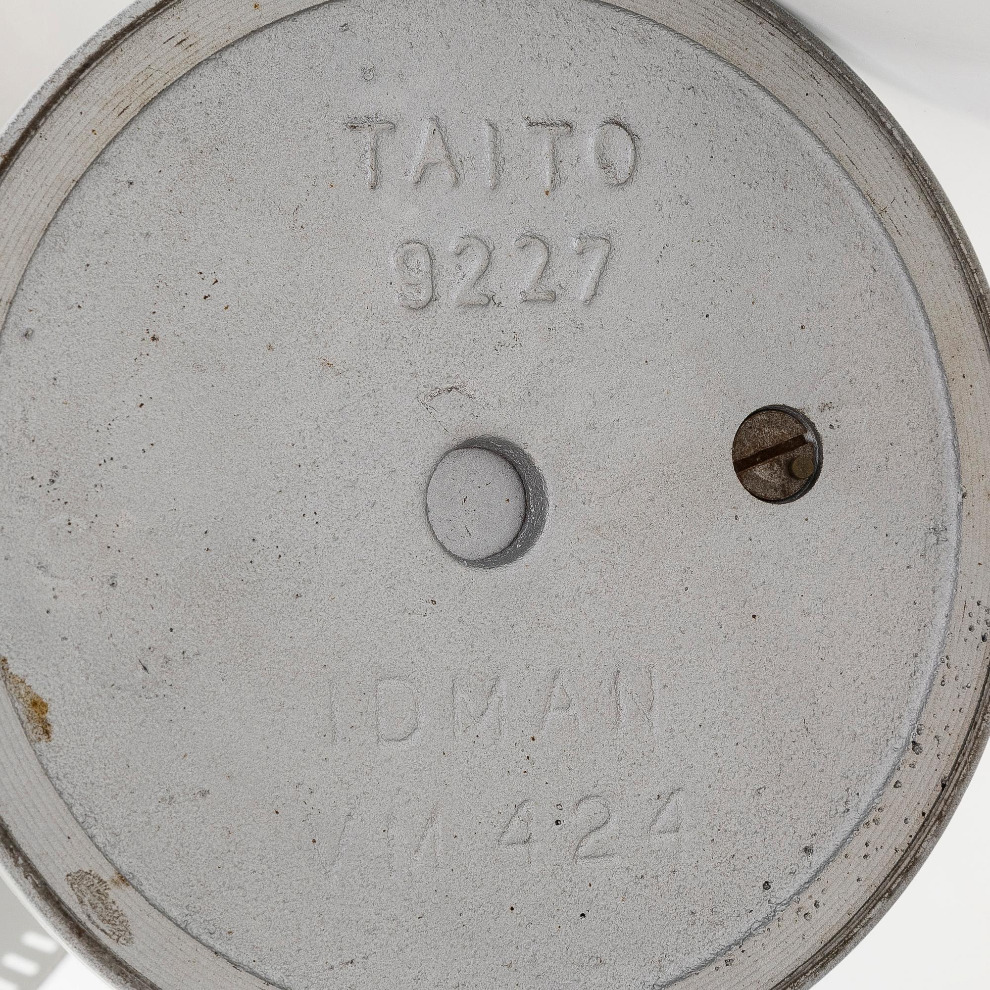 Paavo Tynell, A mid-20th-century '9227' table lamp for Idman, Finland.