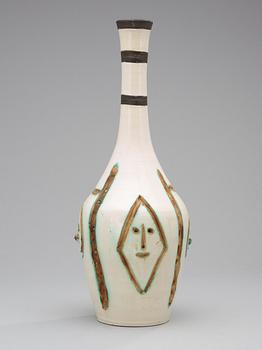 PABLO PICASSO, vas, "Bouteille gravée", Madoura, Vallauris, Frankrike 1954.