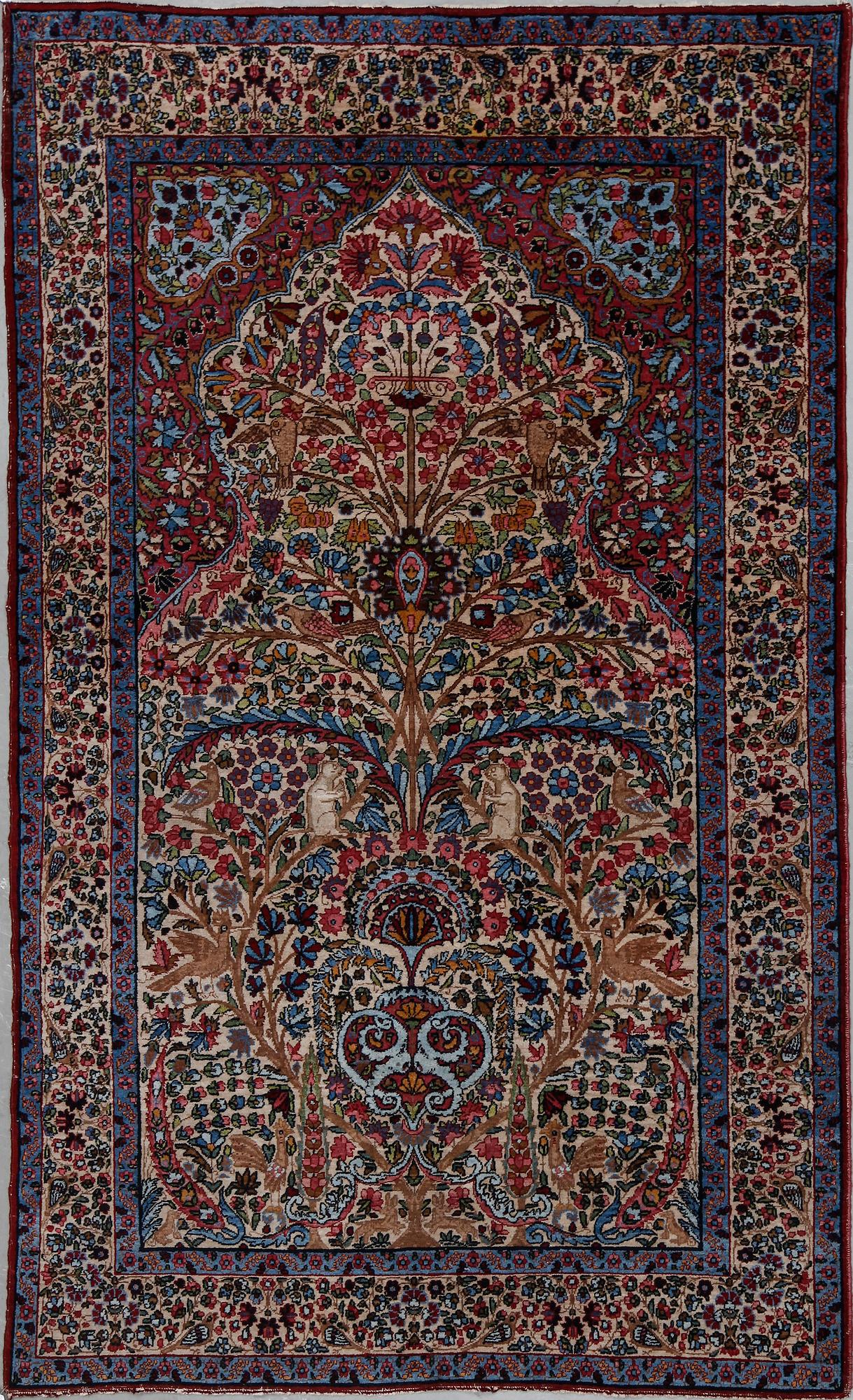 MATTA, semiantik Kirman, figural, ca 220x135 cm.