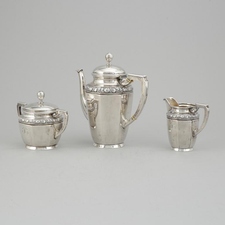 A three pieces silver coffee service from CG Hallberg, Stockholm 1916.