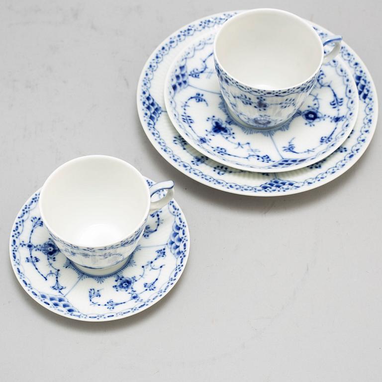 A 30-piece 'Musselmalet' coffee service from Royal Copenhagen, Denmark.