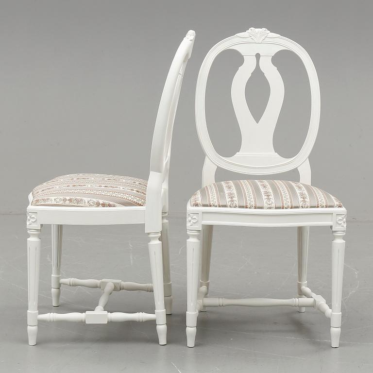 STOLAR, 4 stycken. Gustaviansk stil, 1900-talets andra hälft.