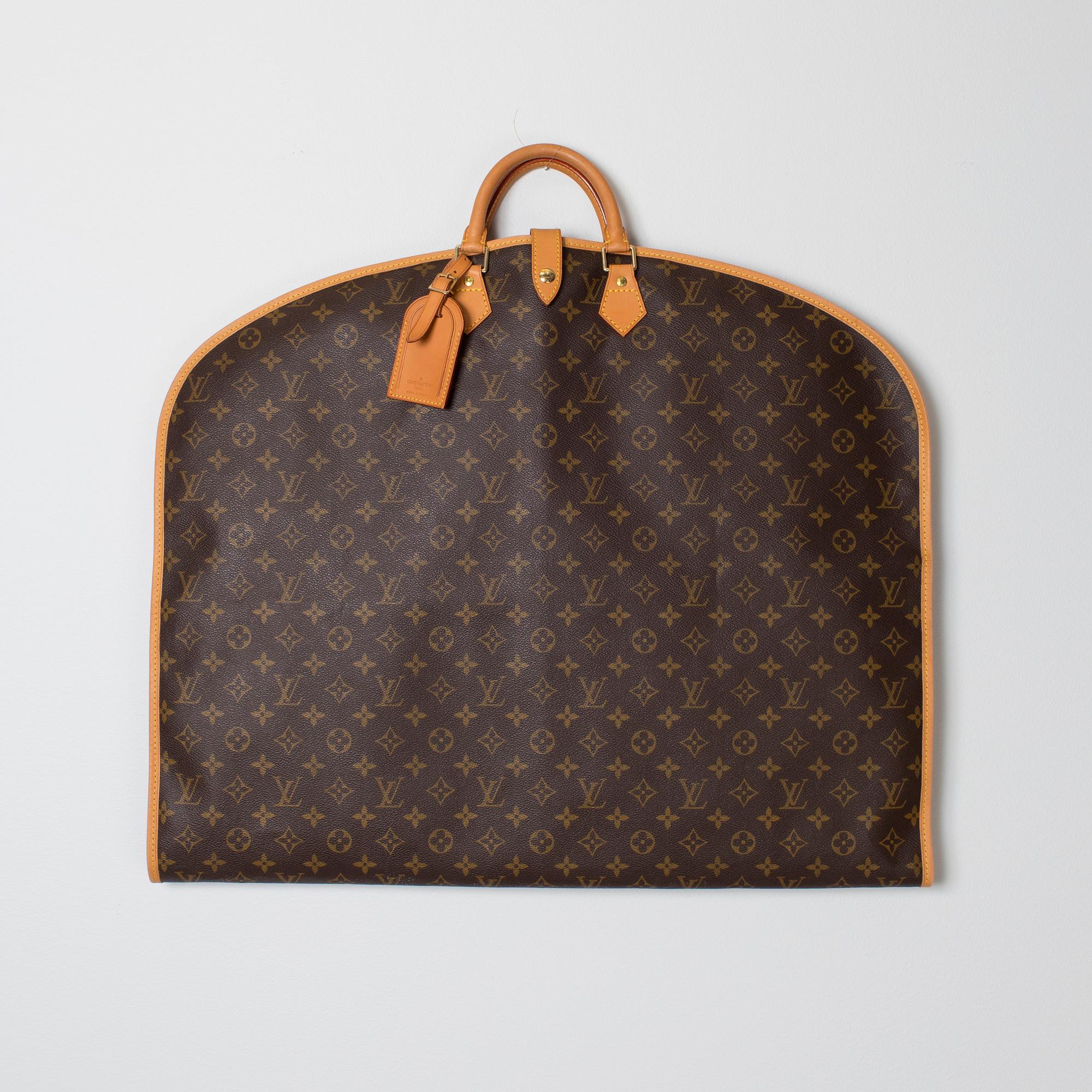 RESEGARDEROB, "Garment Cover", Louis Vuitton.