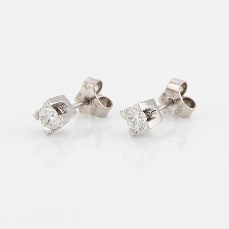 Earrings, one pair, white gold with brilliant-cut diamonds.