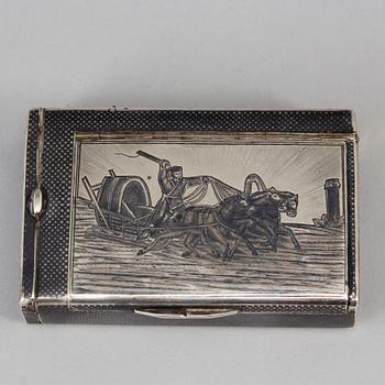 A Russian parcel-gilt silver and niello box, mark of Nicolai Kemper, Moscow 1882.