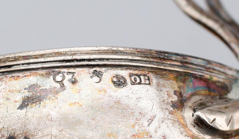 KANNA, silver, Olof H Bergström, Uppsala 1822. Vikt ca 158 gram.