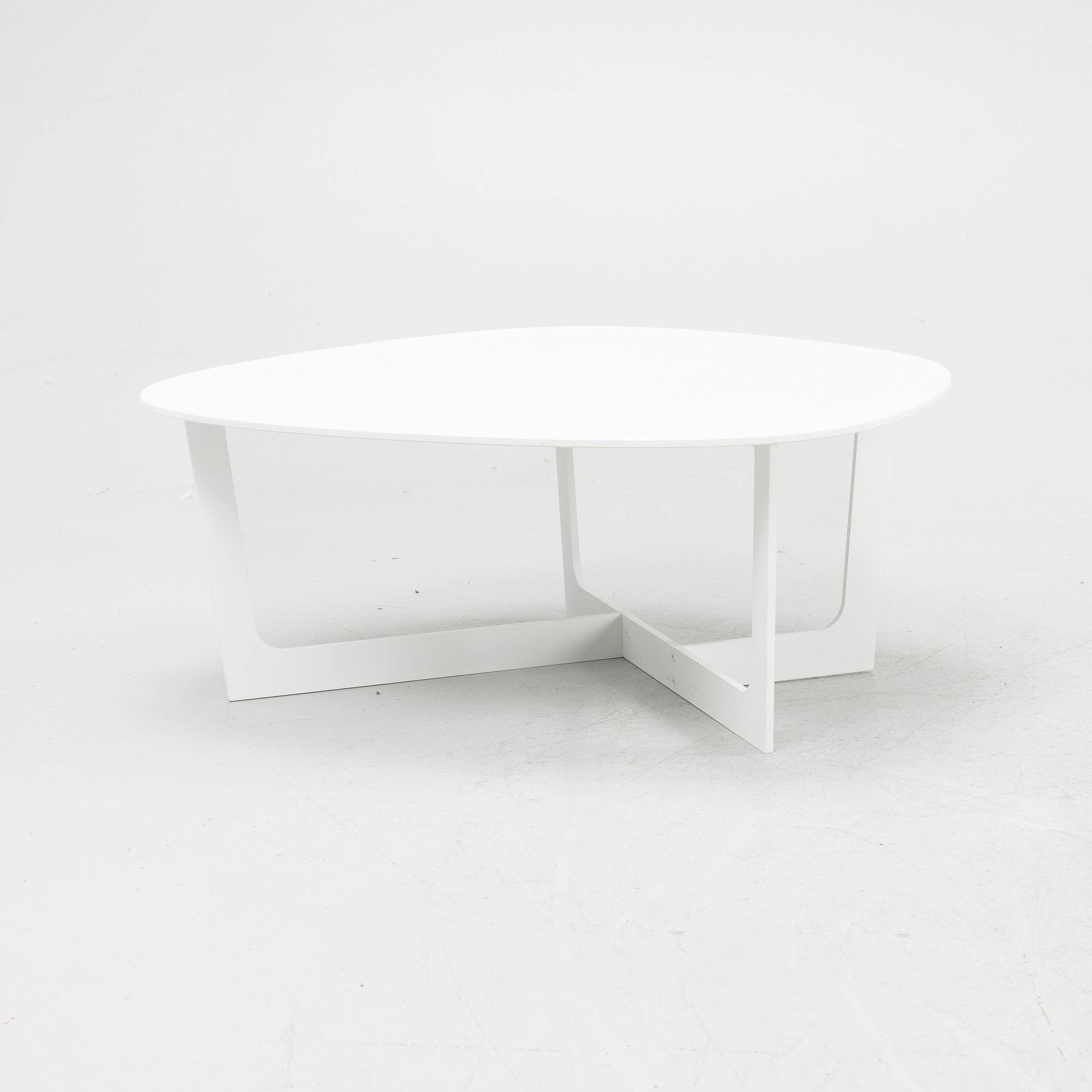 Ernst & Jensen, an 'Insula', coffee table, Erik Jørgensen, Denmark, 2000-tal.