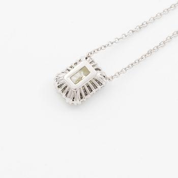 Necklace 18K white gold with a faceted diamond, accompanied by GIA report.