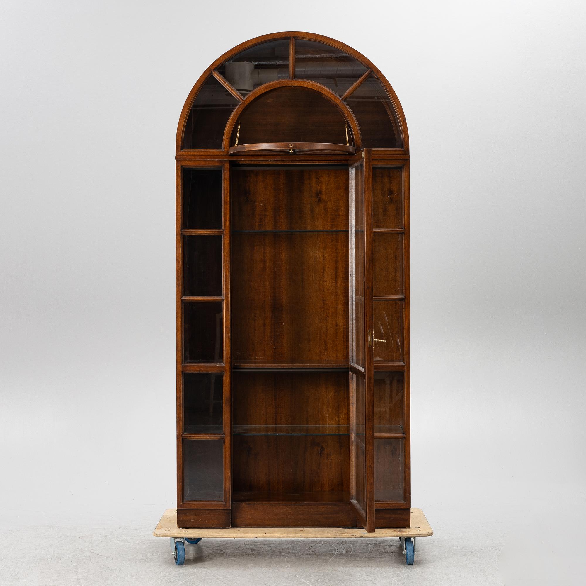 Vitrinskåp, Selva, Italien.