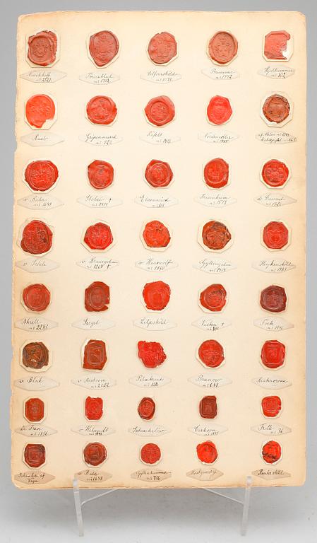 SIGILLSAMLING, 7 blad, mestadels svenska adelsvapen, 1800-tal.