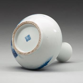 A blue and white vase, early 20th Century.