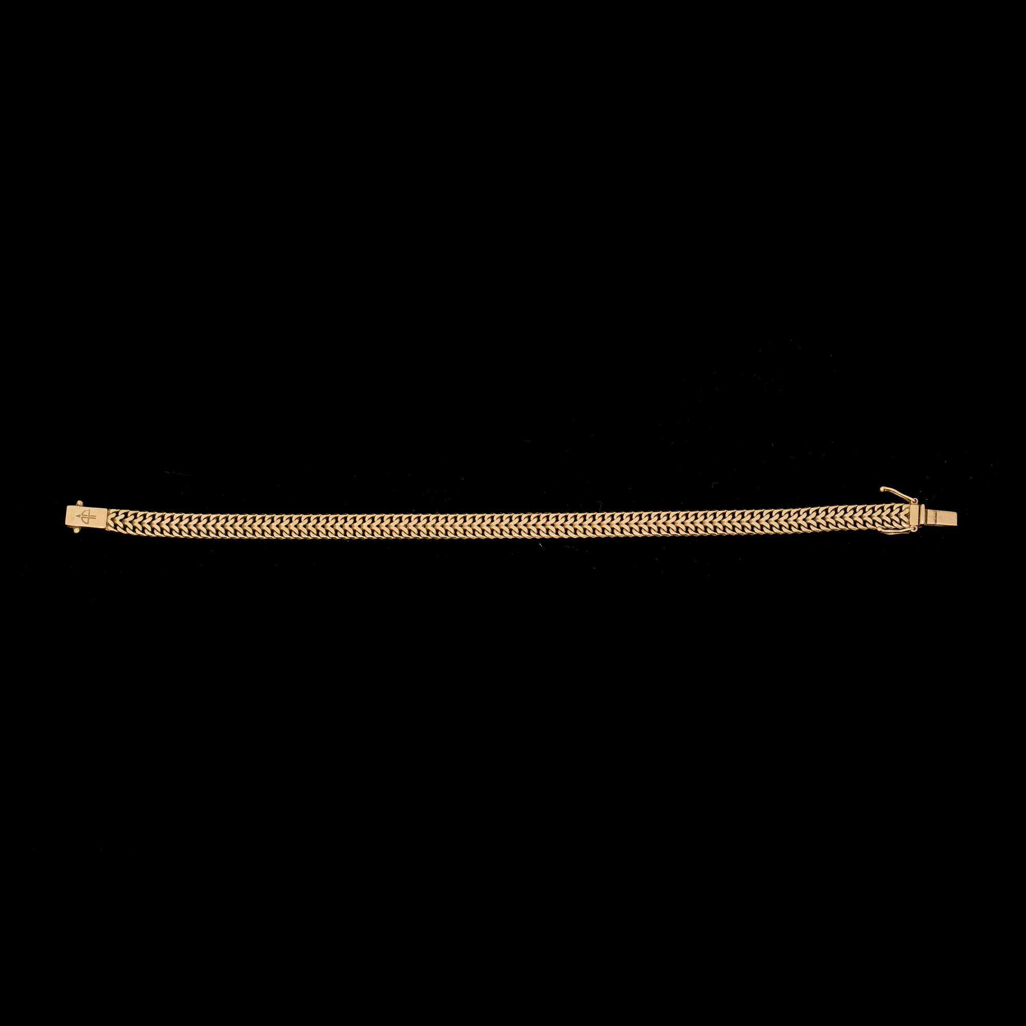 ARMBAND, 18K guld. Vikt ca 11 gram.