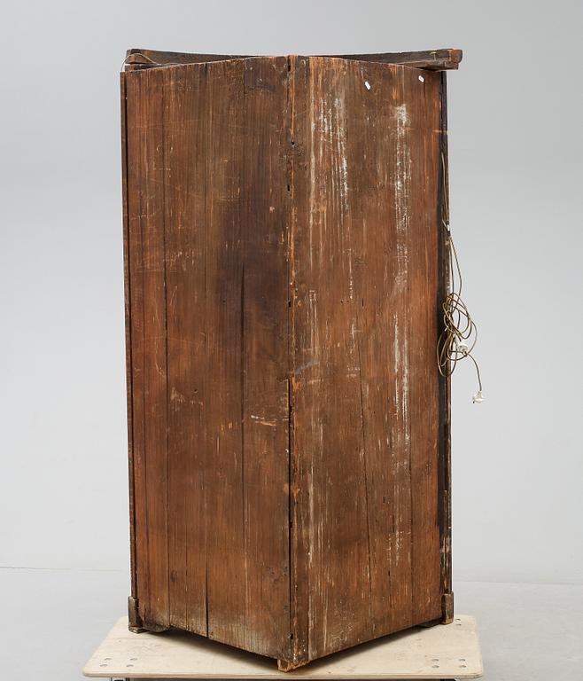 HÖRNSKÅP, Karl Johan, 1800-talets mitt.