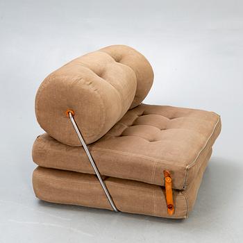Gillis Lundgren, fåtölj/dagbädd, tyg, "Tajt", IKEA, 1970-tal.