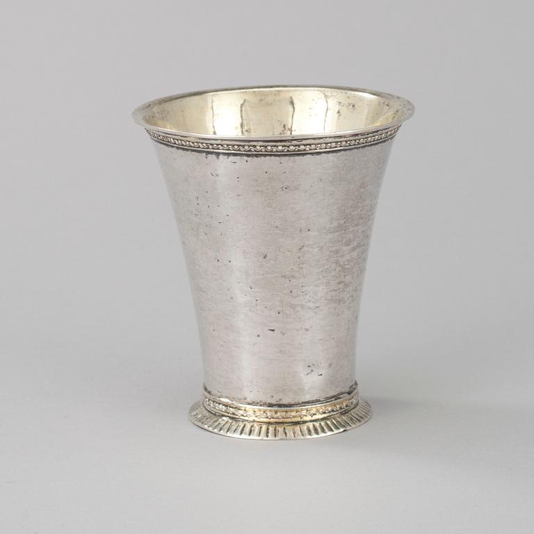 BÄGARE, silver, Anders Carlborg (1760-1781), Åbo 1780. Vikt ca 68,1 g.