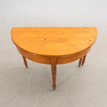 Halvmånebord/ Klaffbord, 18/1900-tal.