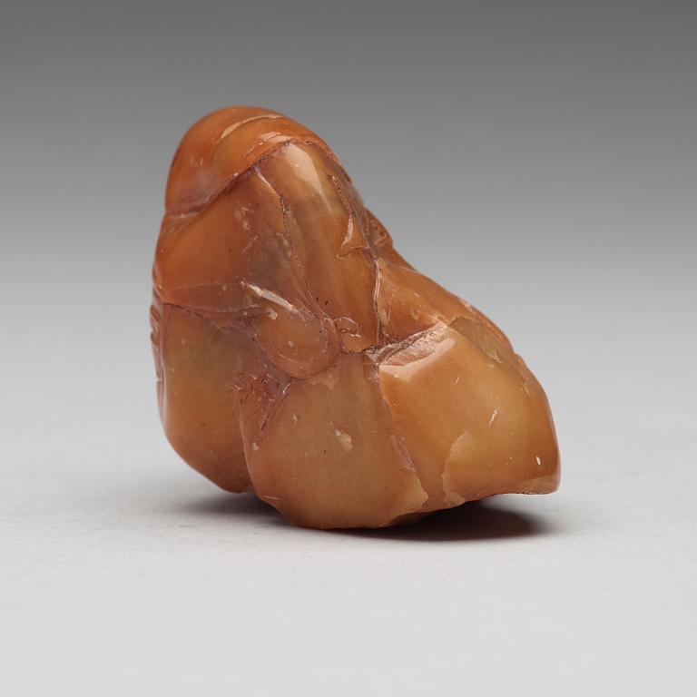 A sculptured agathe boulder, presumably early 20th Century.