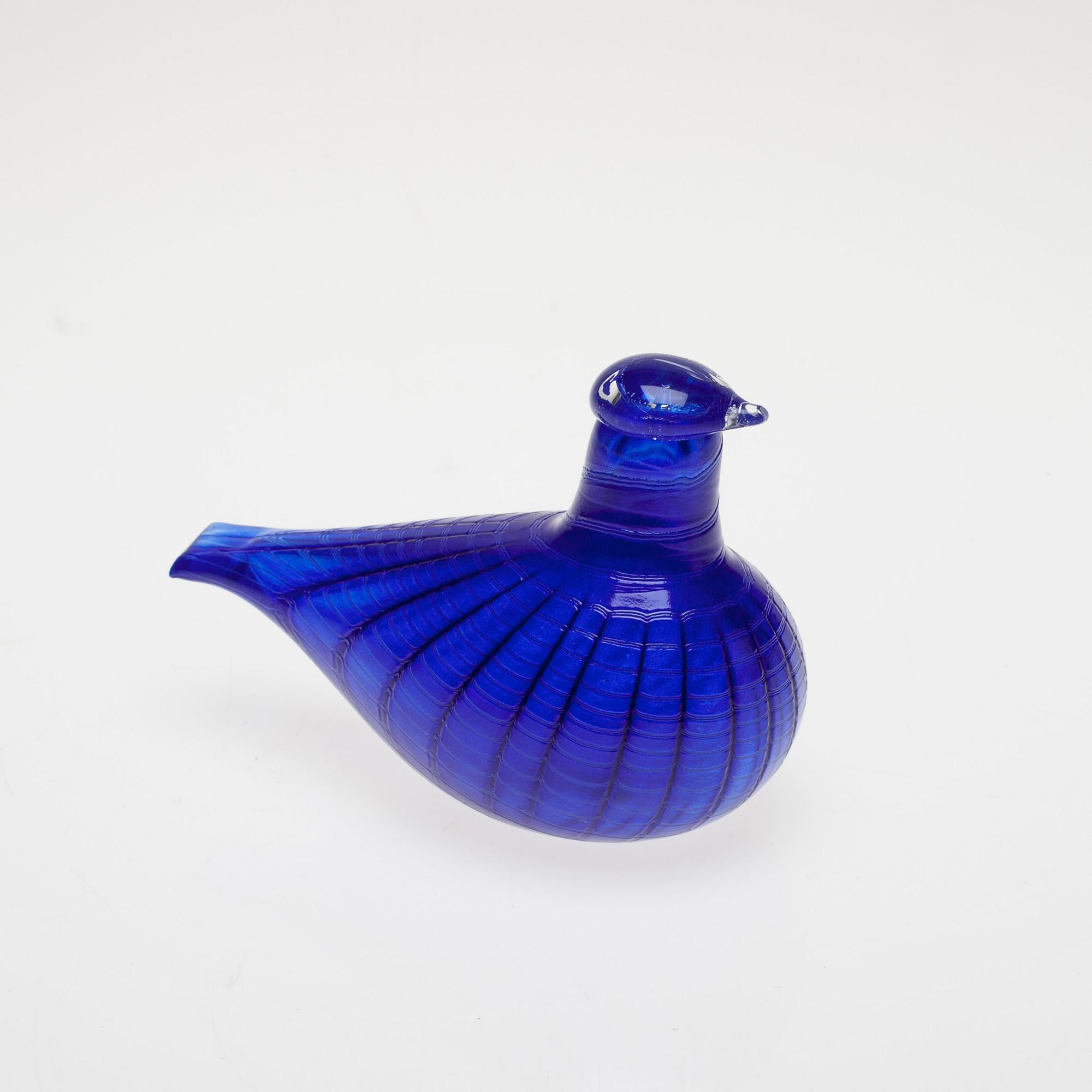 FIGURIN, glas, signerad O. Toikka Nuutajärvi.