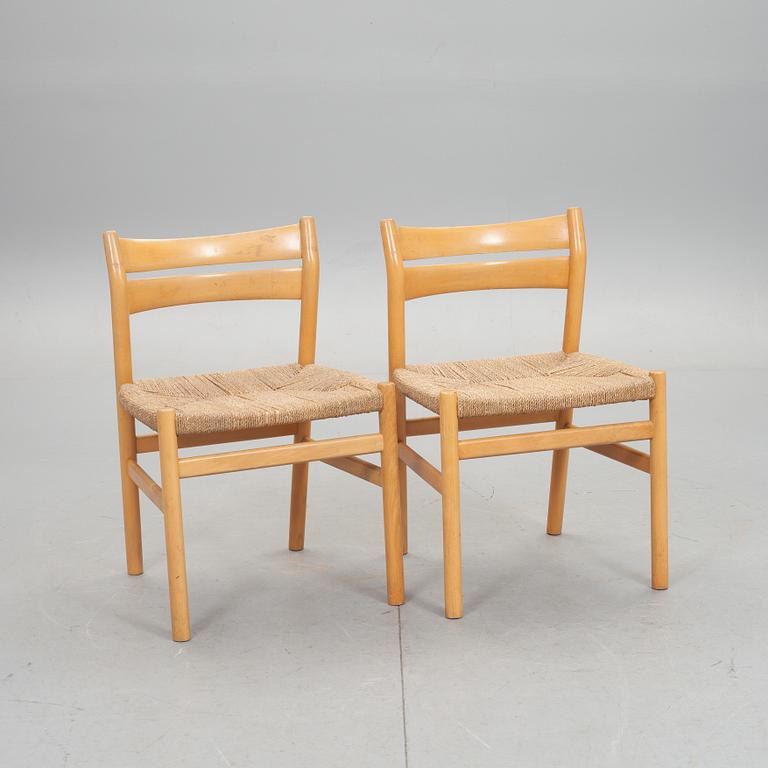 STOLAR, ett par, design Börje Mogensen, CM Madsens Fabrik, Danmark. 1900-talets andra hälft.