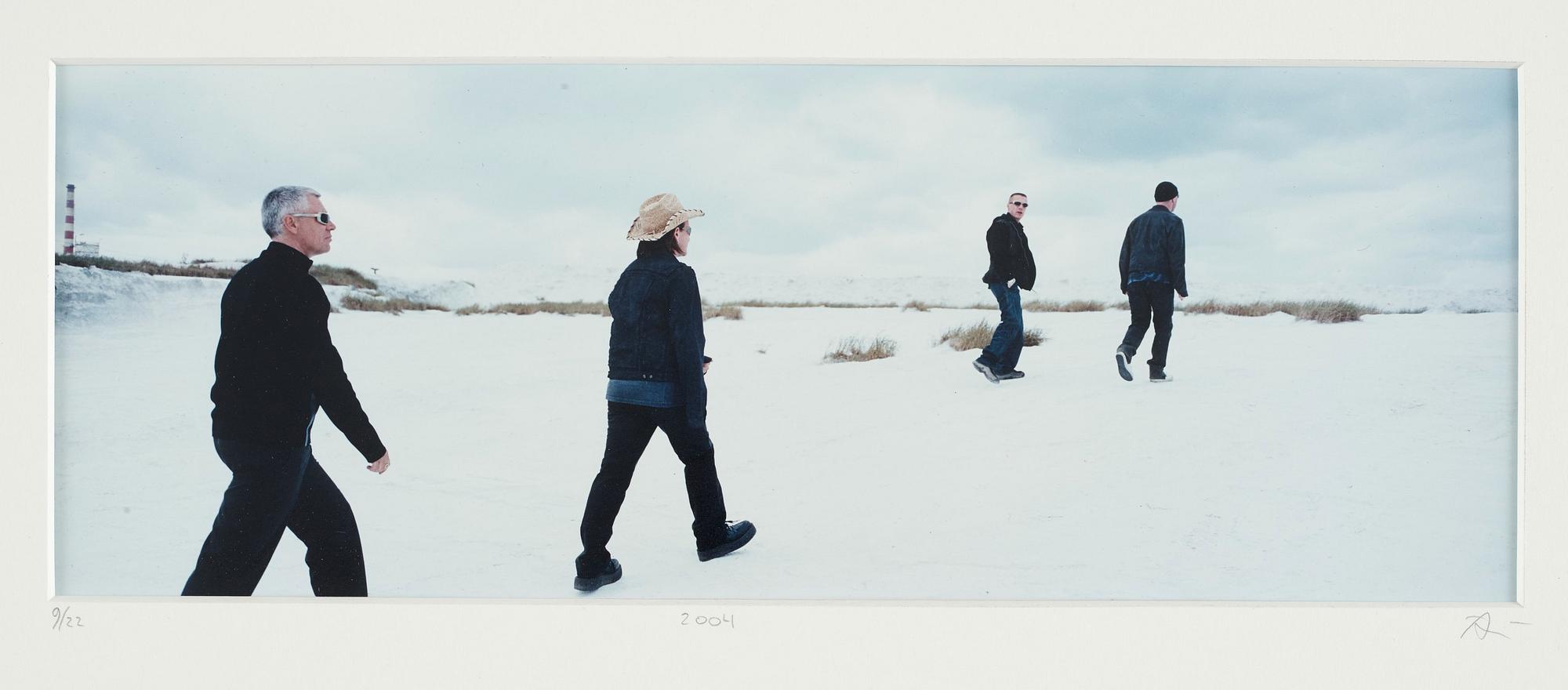 Anton Corbijn, "22:U2", 1982-2003.