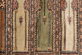 Carpet, Kayseri, approx. 220 x 92 cm.