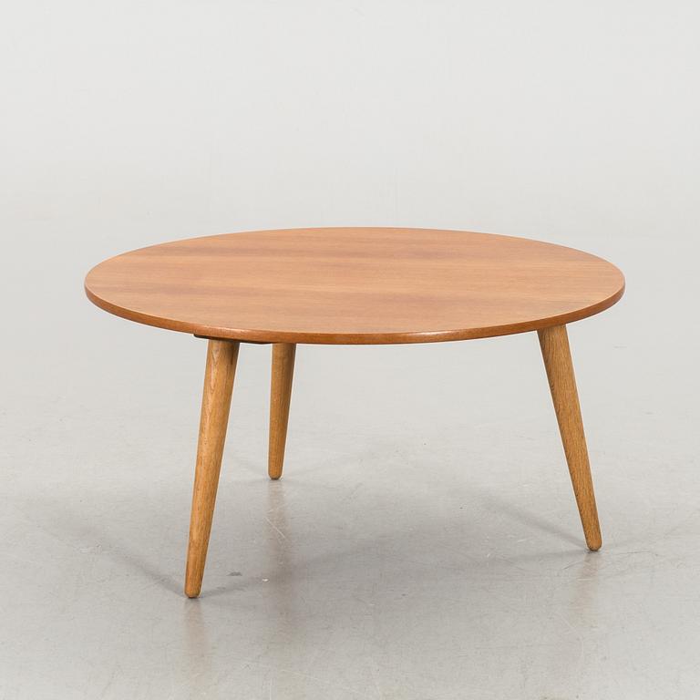 HANS J WEGNER, a coffee table for Anders Tuck, Denmark, mid 20th century,