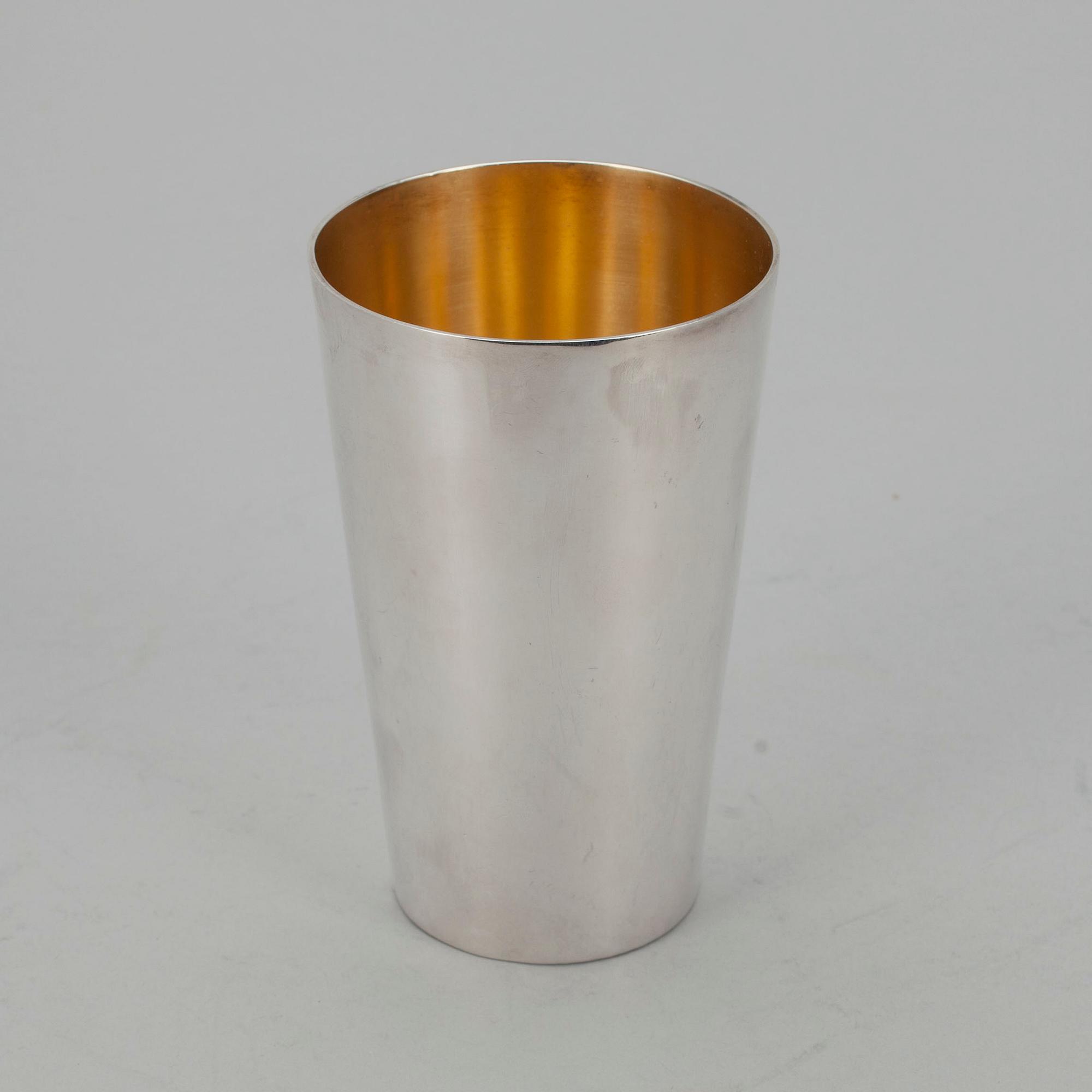 BÄGARE, silver, Hjalmar Fagerroos, Helsingfors 1901. Vikt 175 g.