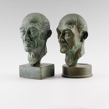 SKULPTURER, 2 st, gips/keramik, Gertrude Chergée, 1900-talets andra hälft.