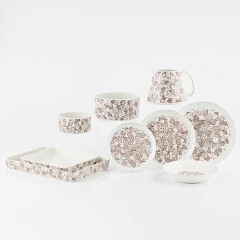 Stig Lindberg, a 31-piece "Rosenfält' flintware service, Gustavsberg.