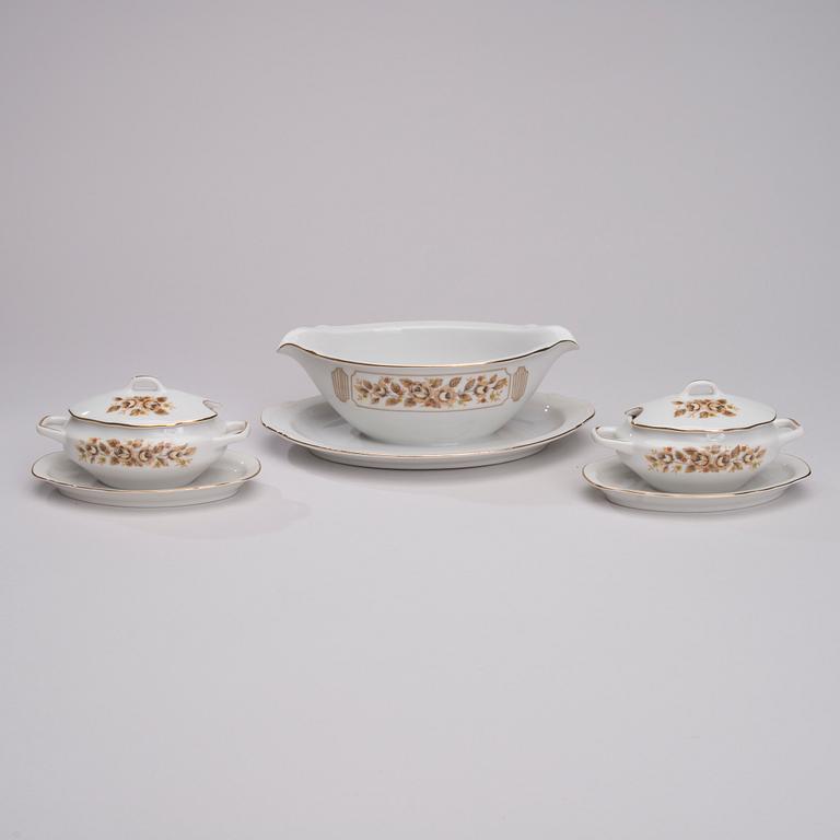 SERVIS, ca 66 delar, "Sone" porslin, Japan 1900-tal.