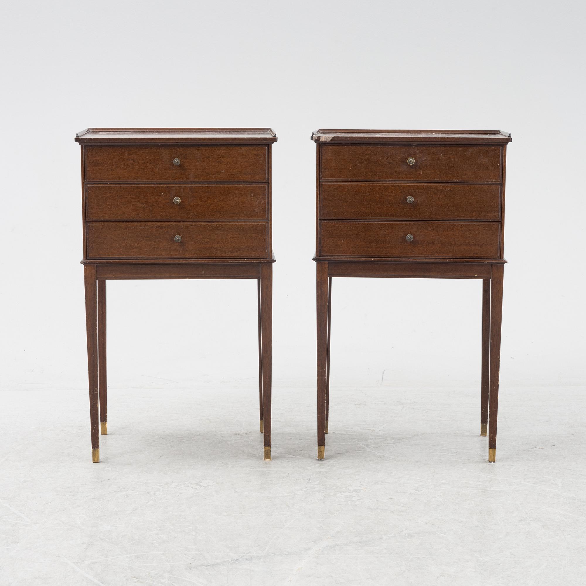 A pair of bedside tables from the first half of the 20th century ...